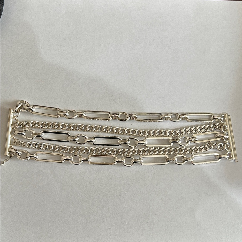 Elegant Silver Chain Bracelet